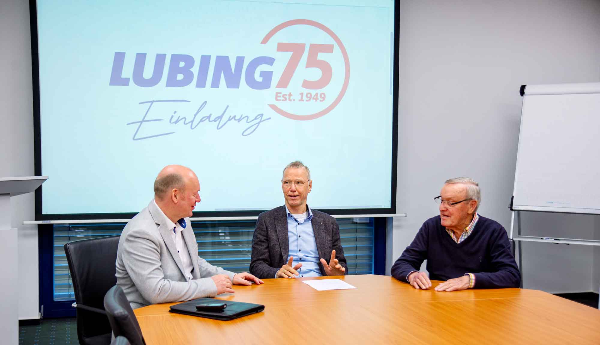 Three LUBING personalities at one table: Egon Schumacher in conversation with the current Managing Directors Markus von der Assen (center) and Michael Abeln (left).